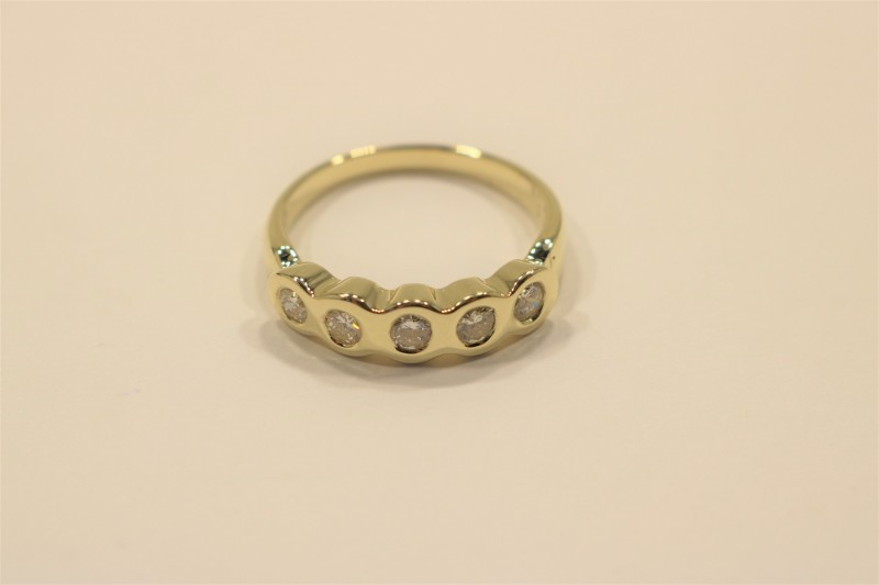 Traumhafter Memory-Ring mit 0,52 Karat Brillanten in 0,585 Gelbgold Nr.01
